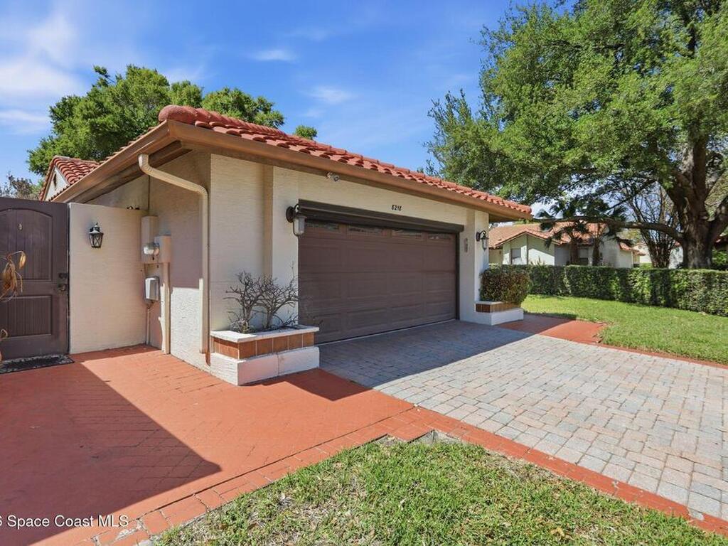 8218 Borgia Court, Orlando, FL 32836