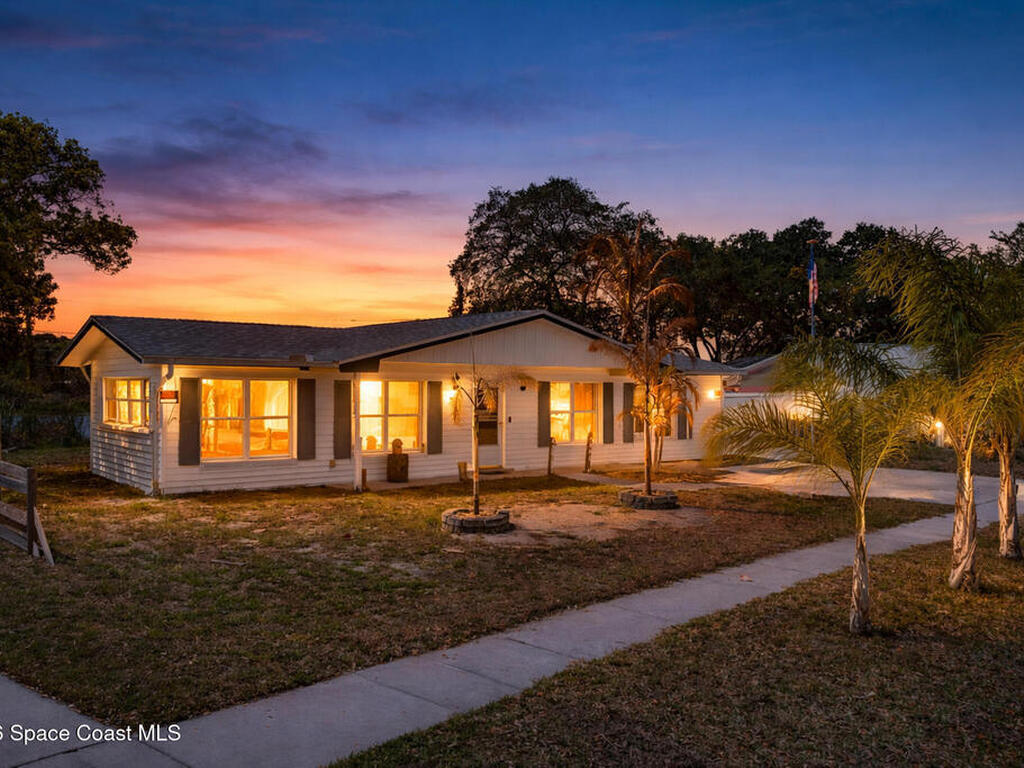 2241 Cindy Circle, Melbourne, FL 32935