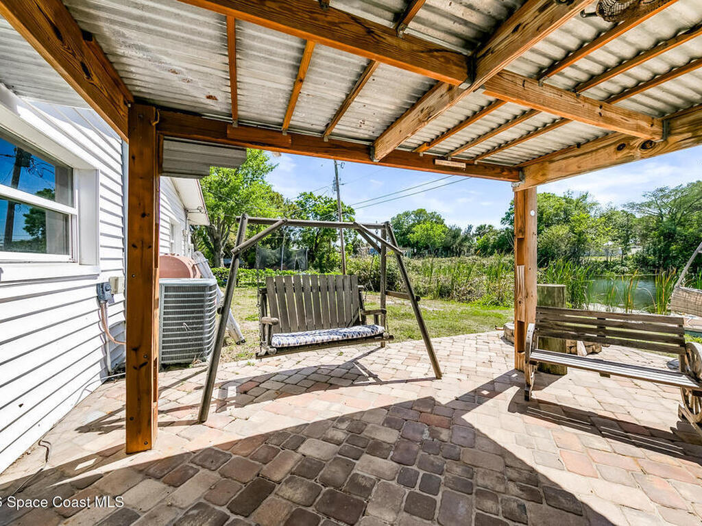 2241 Cindy Circle, Melbourne, FL 32935