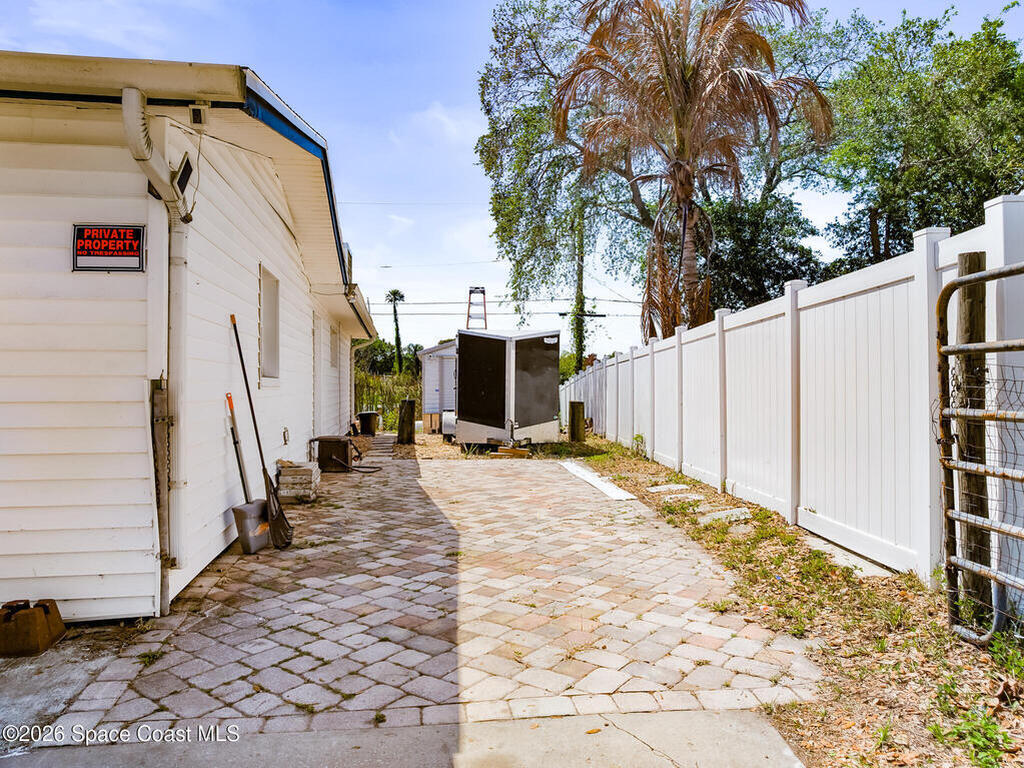 2241 Cindy Circle, Melbourne, FL 32935
