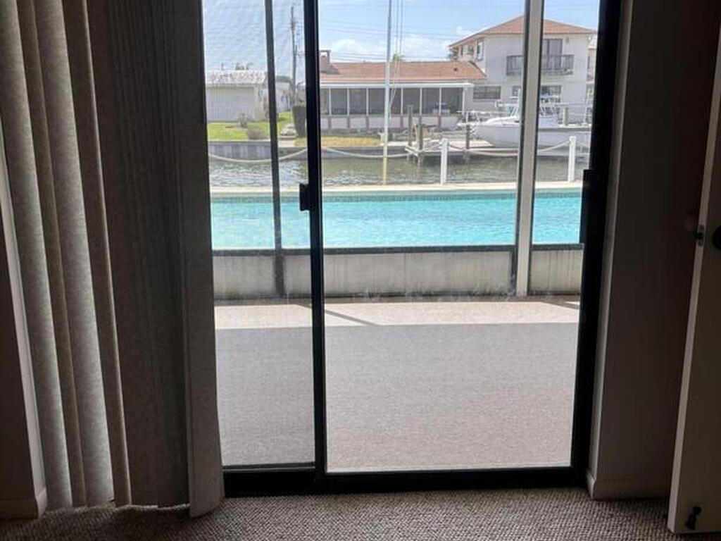1725 E Riviera Drive, Merritt Island, FL 32952