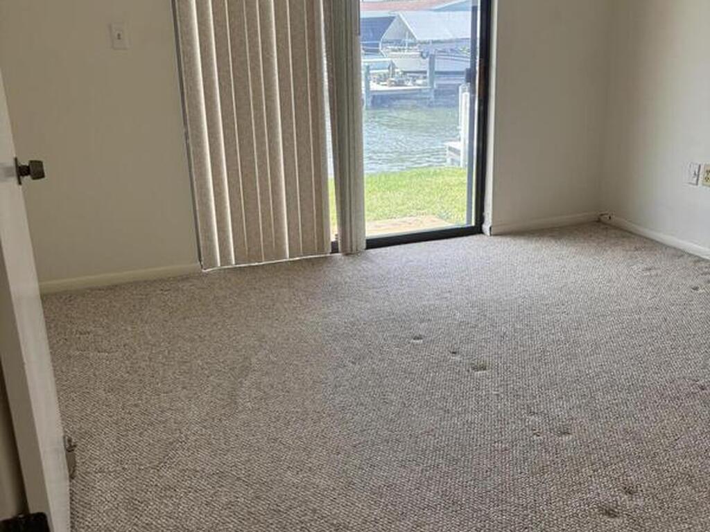 1725 E Riviera Drive, Merritt Island, FL 32952