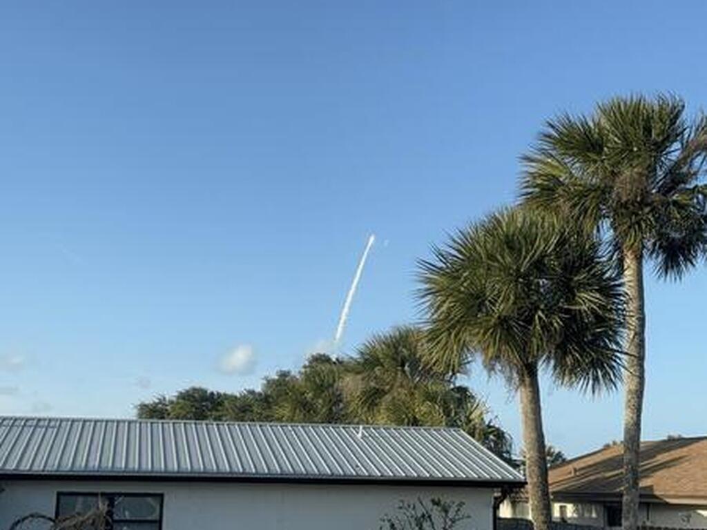 1725 E Riviera Drive, Merritt Island, FL 32952