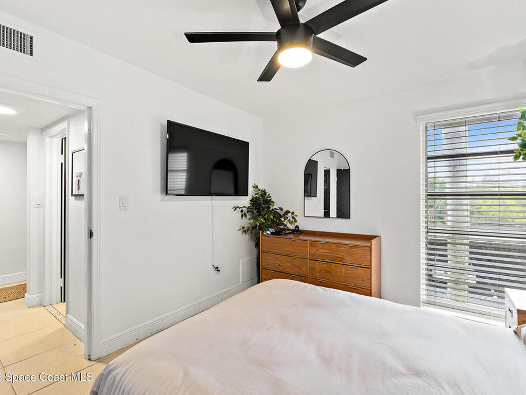 250 N Banana River Drive, Merritt Island, FL 32952