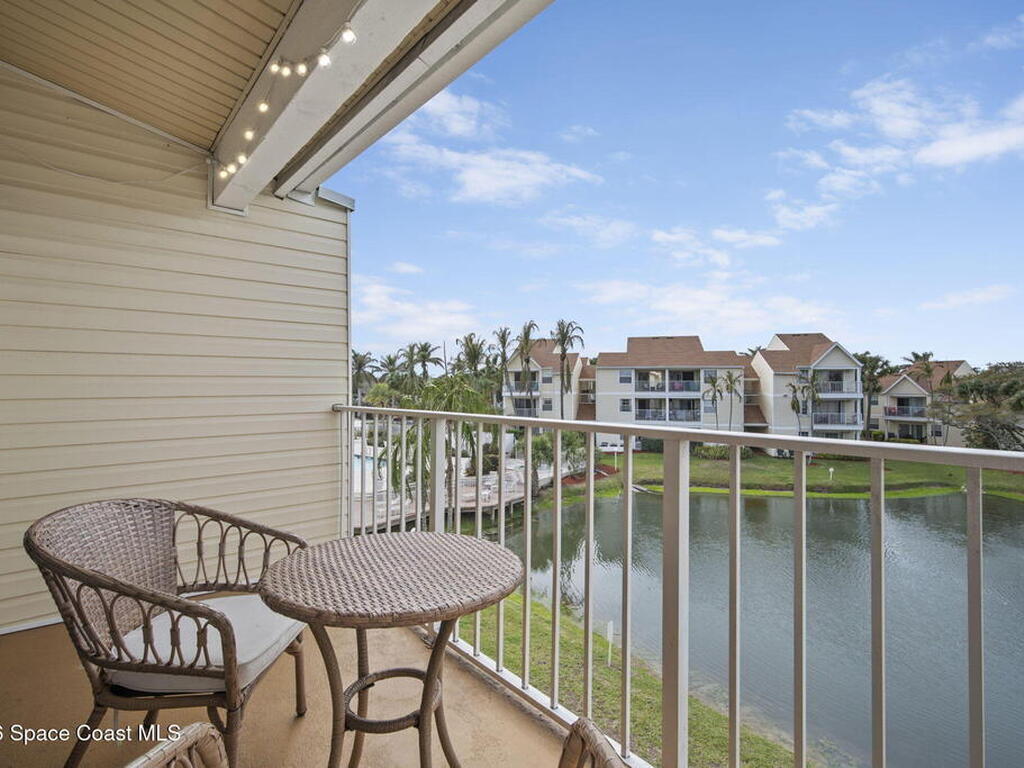 650 Island Club Court, Indialantic, FL 32903
