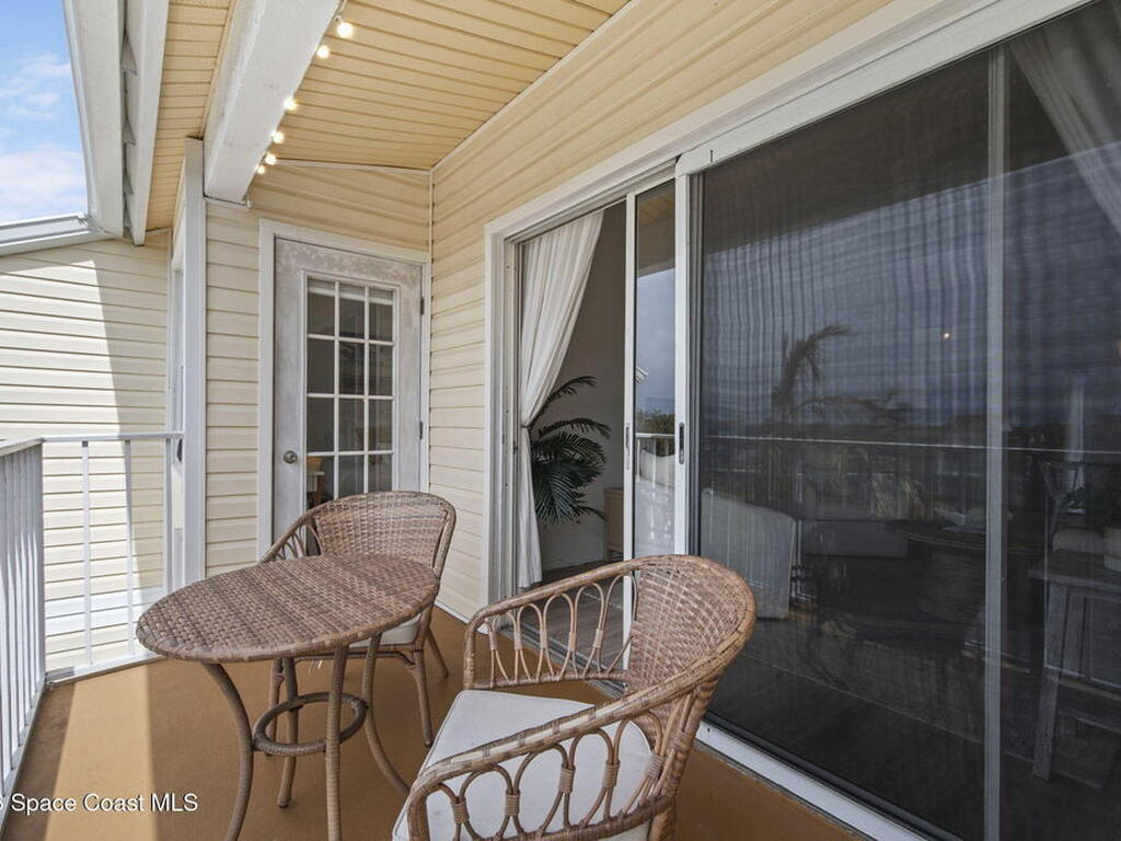 650 Island Club Court, Indialantic, FL 32903