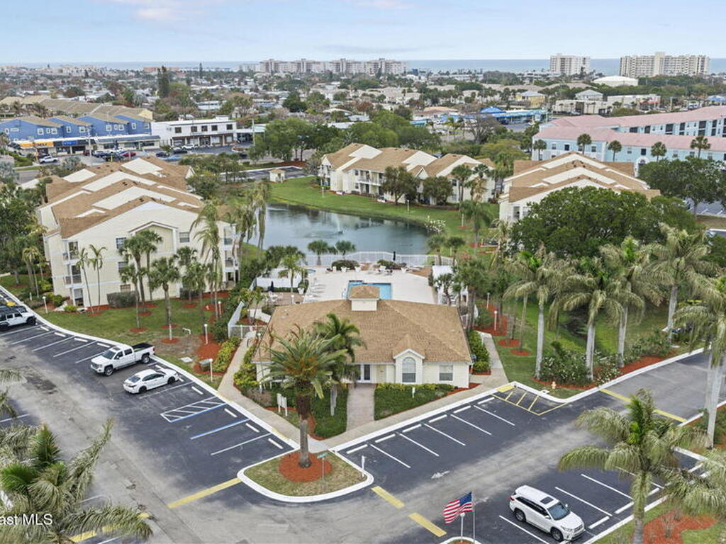 650 Island Club Court, Indialantic, FL 32903