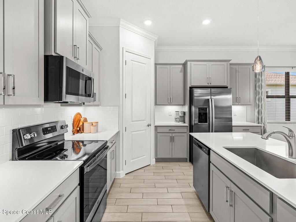 8904 Alister Drive, Melbourne, FL 32940