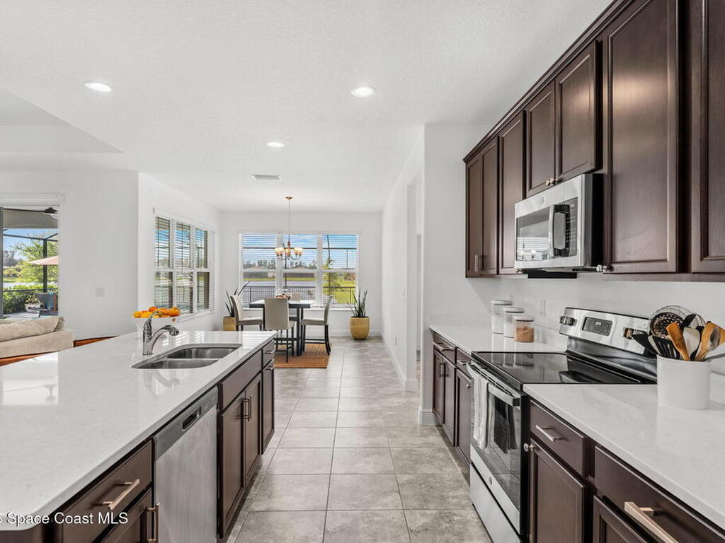 165 Loymer Circle, Merritt Island, FL 32953