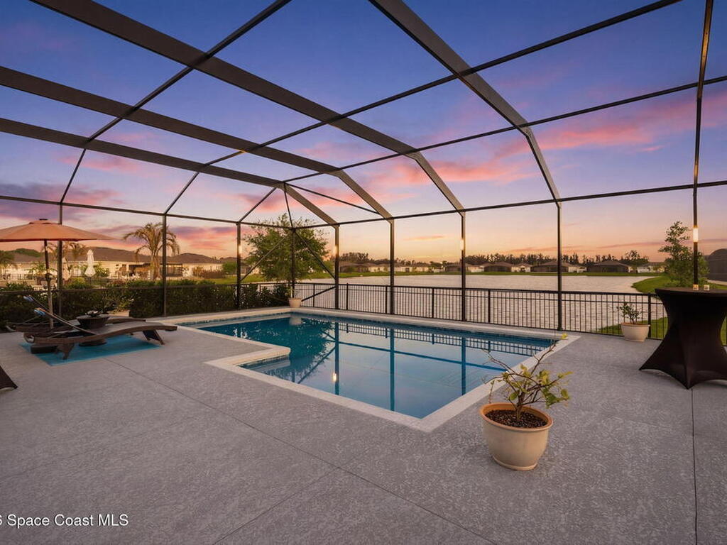 165 Loymer Circle, Merritt Island, FL 32953