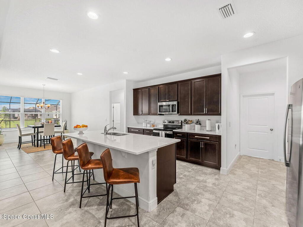 165 Loymer Circle, Merritt Island, FL 32953