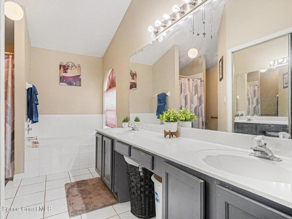 1826 Woodberry Circle, Melbourne, FL 32935