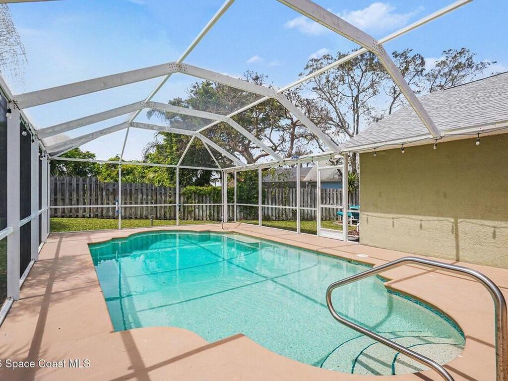 1826 Woodberry Circle, Melbourne, FL 32935
