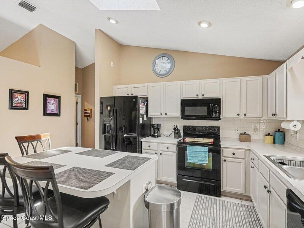 1826 Woodberry Circle, Melbourne, FL 32935