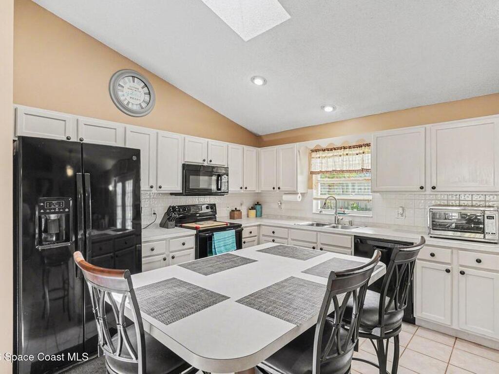 1826 Woodberry Circle, Melbourne, FL 32935