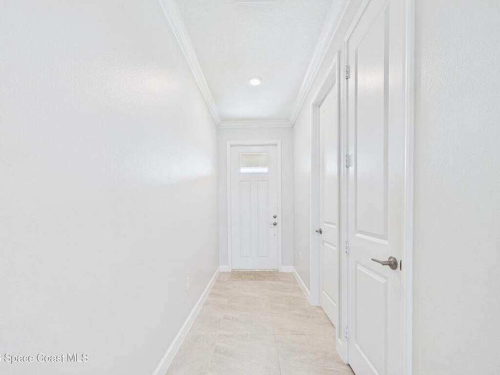 1453 Great Belt Circle, Melbourne, FL 32940