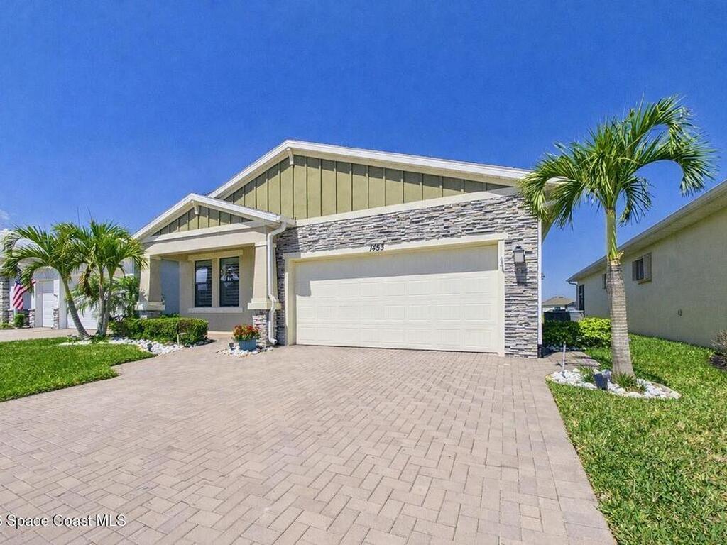 1453 Great Belt Circle, Melbourne, FL 32940