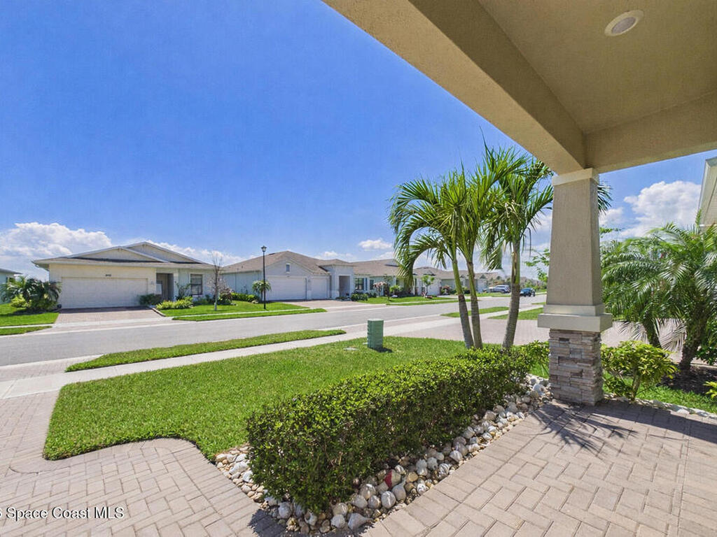 1453 Great Belt Circle, Melbourne, FL 32940