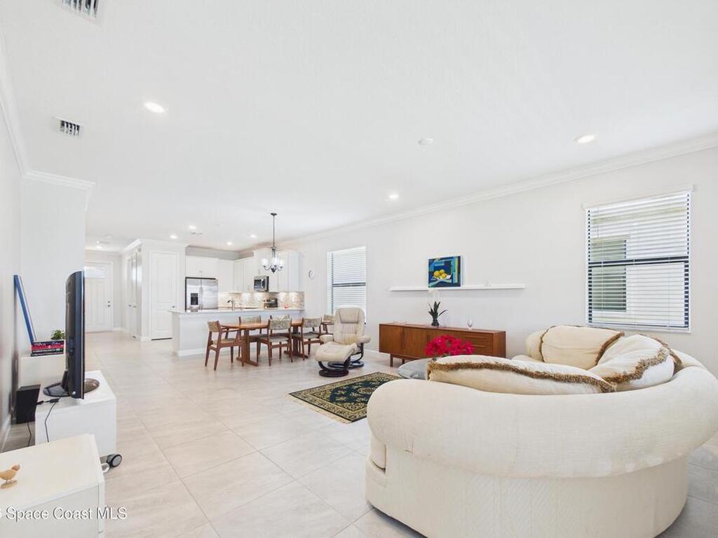 1453 Great Belt Circle, Melbourne, FL 32940