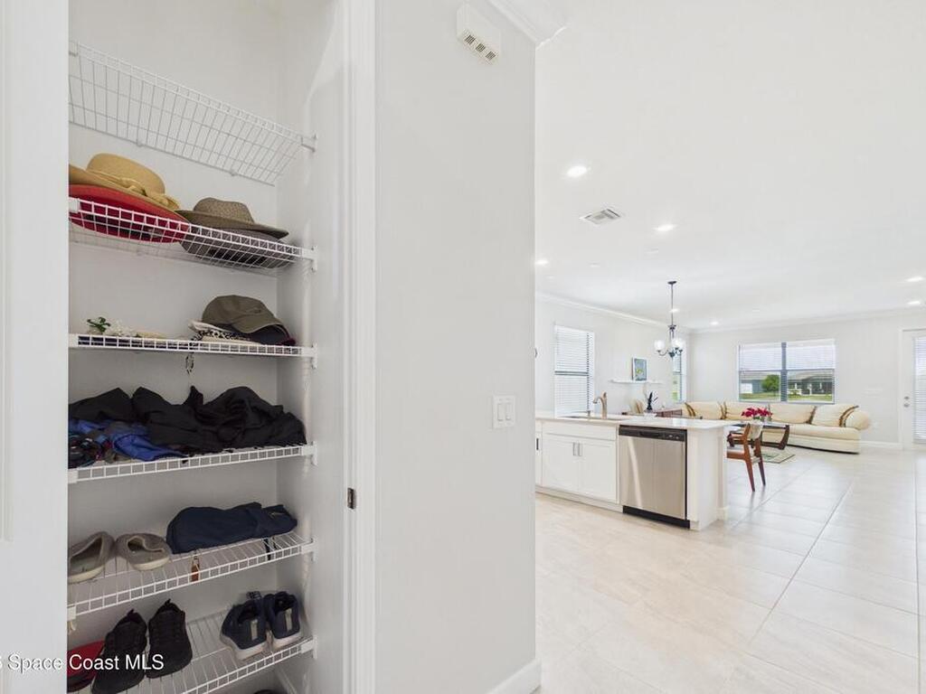 1453 Great Belt Circle, Melbourne, FL 32940