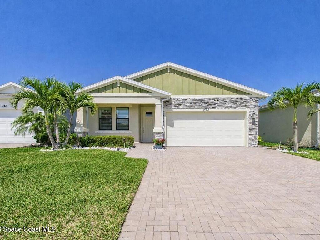 1453 Great Belt Circle, Melbourne, FL 32940