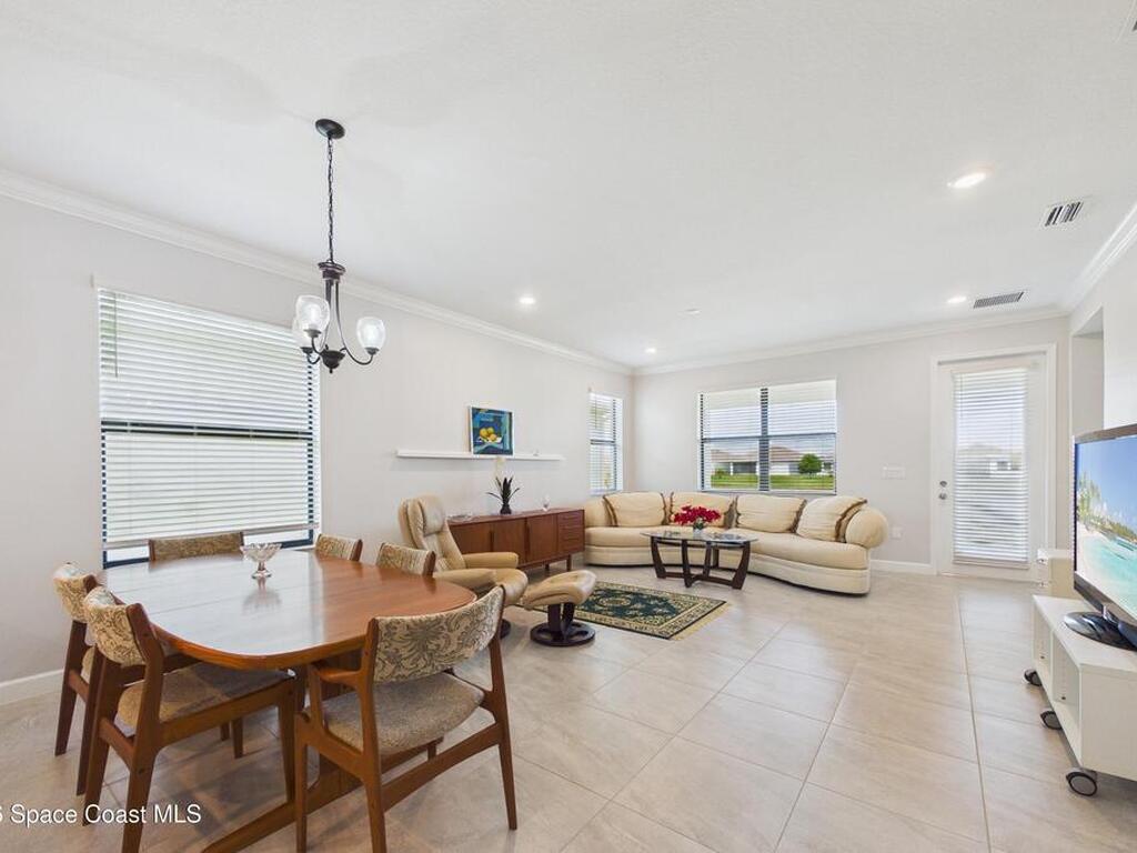 1453 Great Belt Circle, Melbourne, FL 32940
