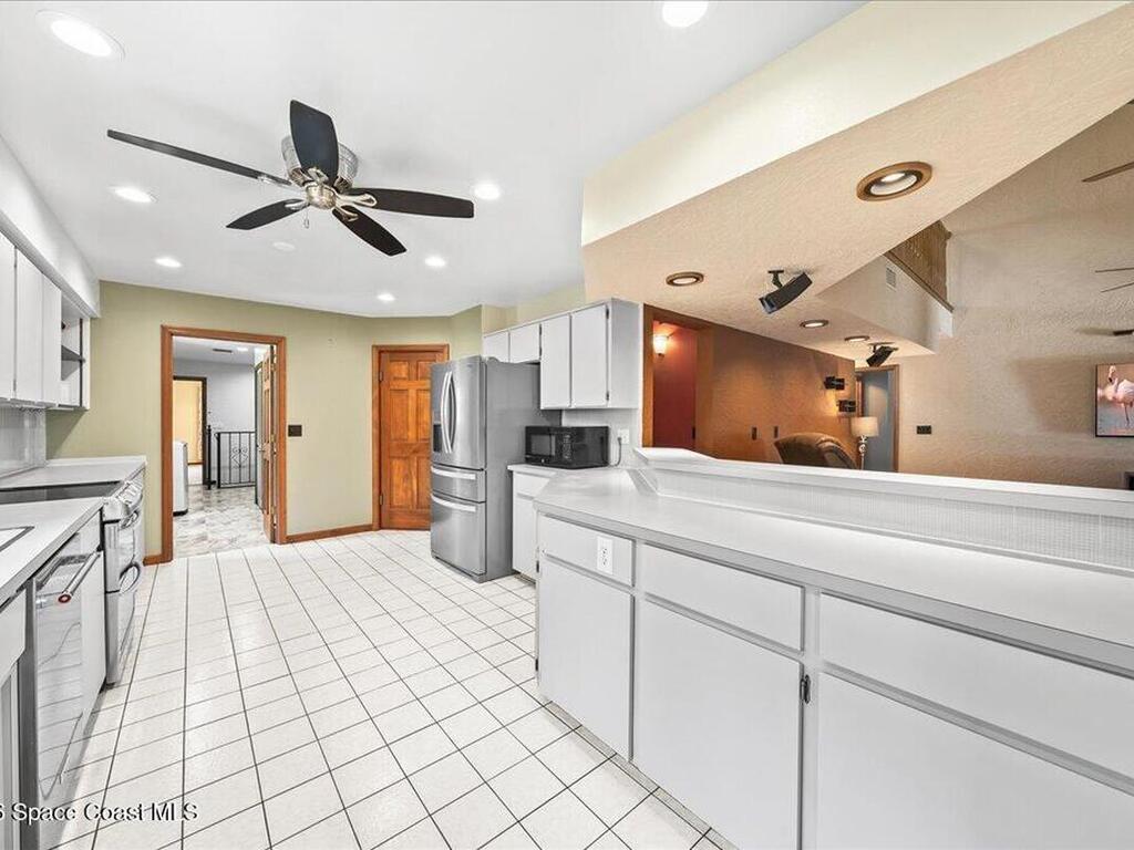 1335 S Carpenter Road, Titusville, FL 32796