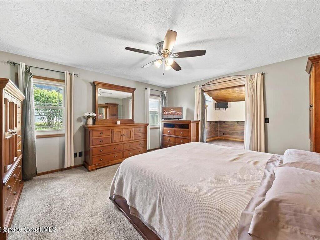 1335 S Carpenter Road, Titusville, FL 32796