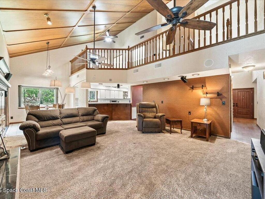 1335 S Carpenter Road, Titusville, FL 32796