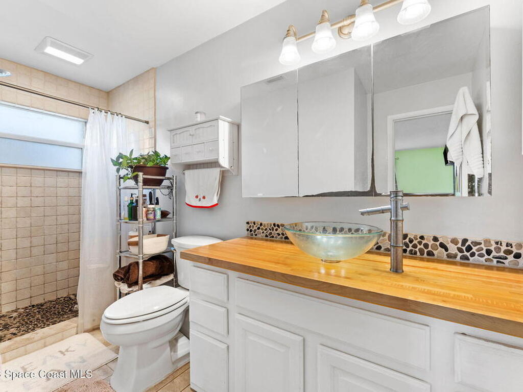 2047 Barracuda Avenue, Melbourne Beach, FL 32951