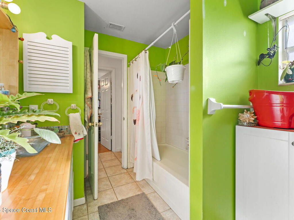 2047 Barracuda Avenue, Melbourne Beach, FL 32951