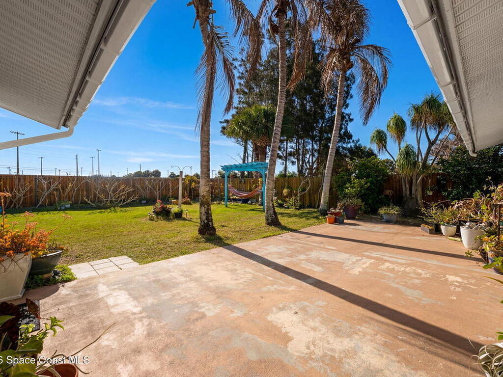 2047 Barracuda Avenue, Melbourne Beach, FL 32951