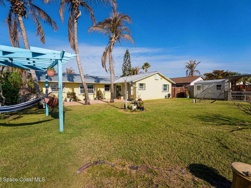 2047 Barracuda Avenue, Melbourne Beach, FL 32951