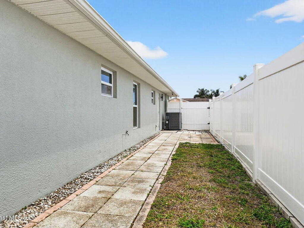 1445 Taurus Court, Merritt Island, FL 32953