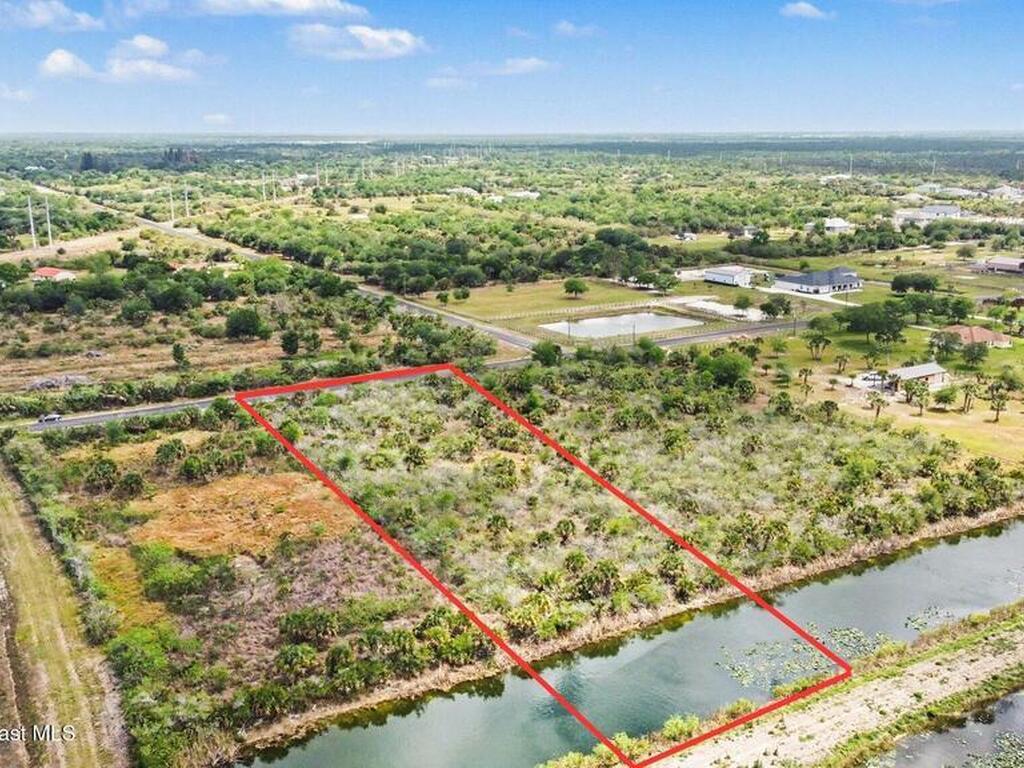 8528 Horseshoe Avenue, Palm Bay, FL 32909