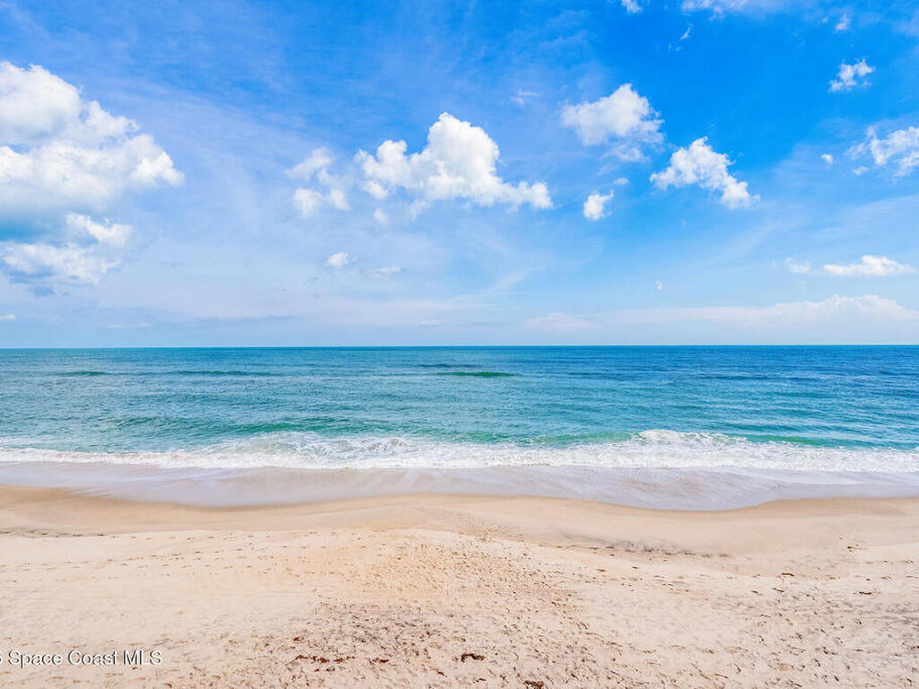 140 Warsteiner Way, Melbourne Beach, FL 32951