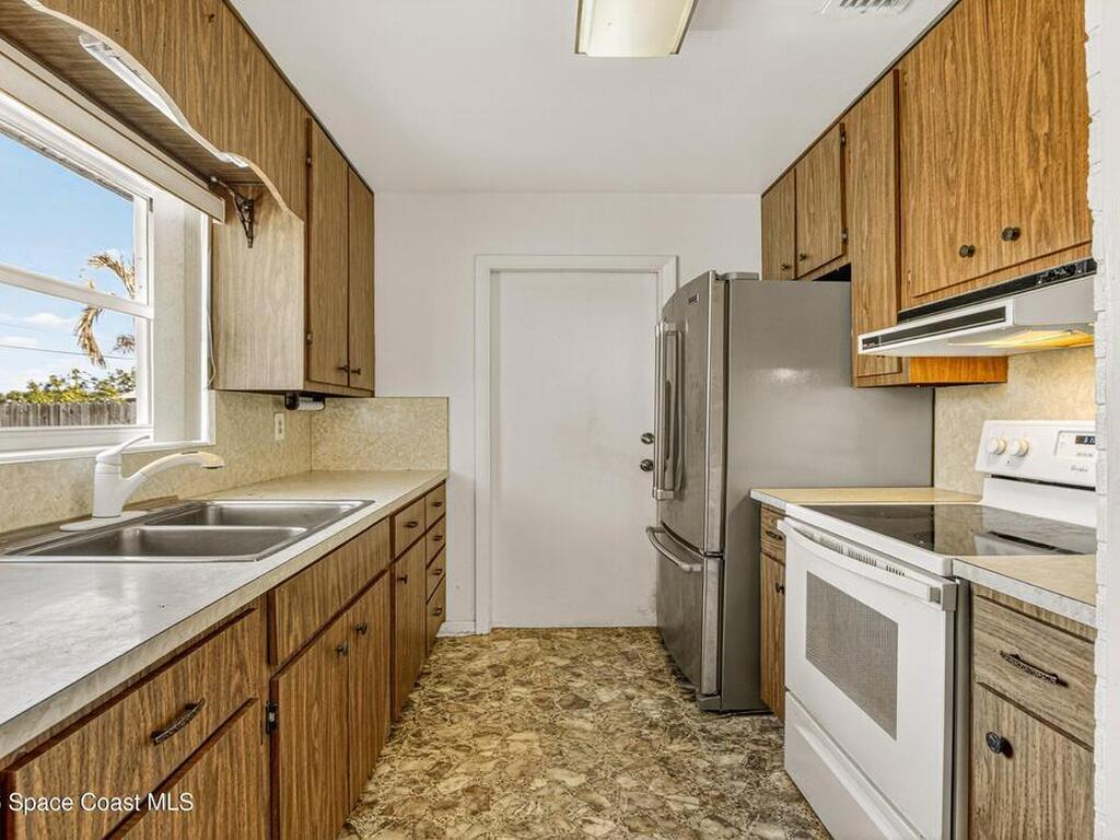 205 Melaleuca Drive, Satellite Beach, FL 32937