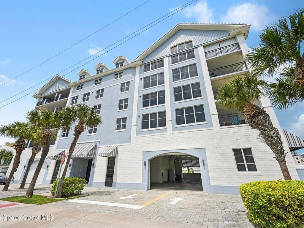 410 Hayes Avenue, Cocoa Beach, FL 32931