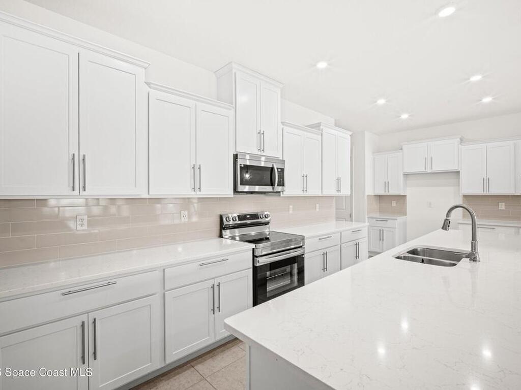 6185 Moonrise Drive, Merritt Island, FL 32953