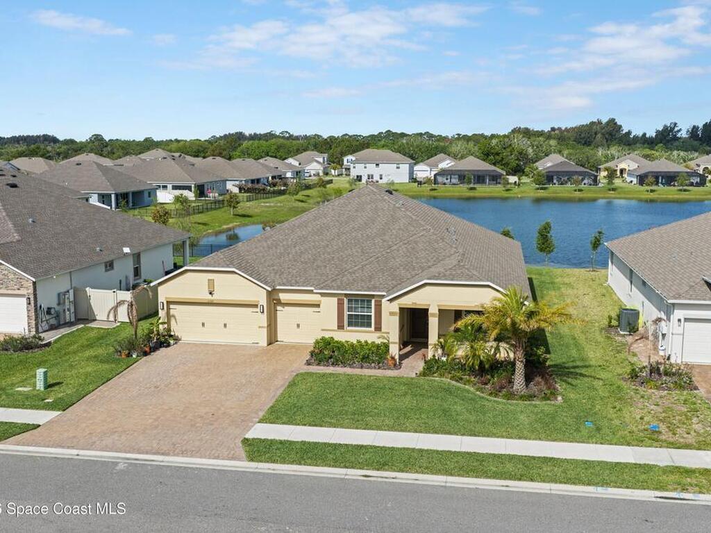 6185 Moonrise Drive, Merritt Island, FL 32953