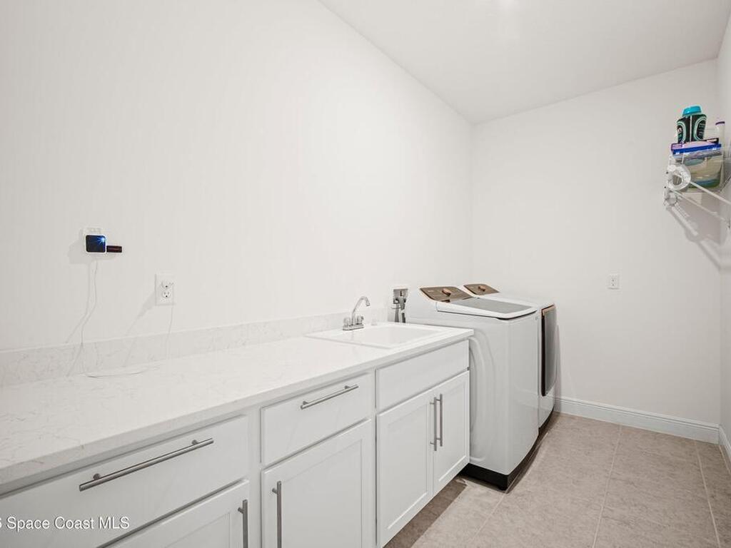 6185 Moonrise Drive, Merritt Island, FL 32953