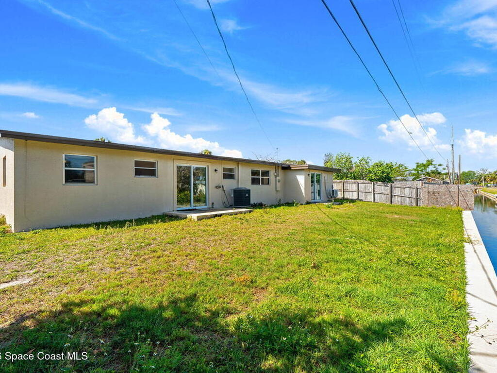 1230 Yacht Club Boulevard, Indian Harbour Beach, FL 32937