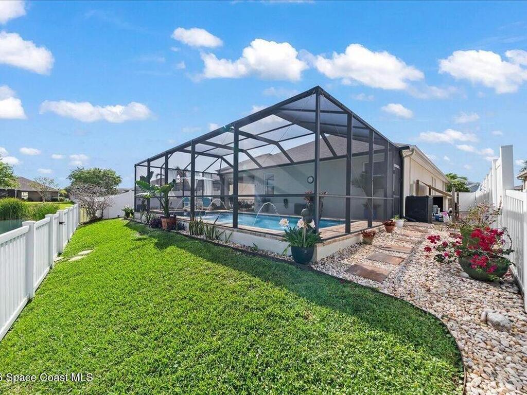 2251 Bridgeport Circle, Rockledge, FL 32955