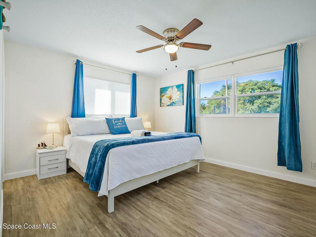 557 Ixora Drive, Melbourne, FL 32935