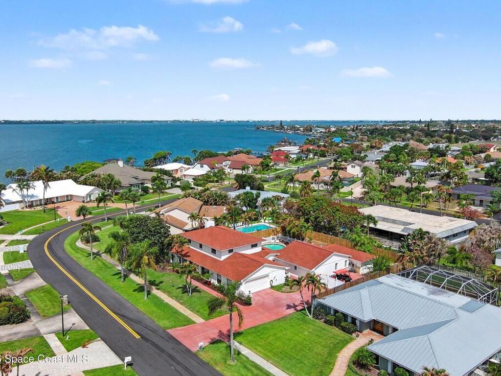 350 Amberjack Place, Melbourne Beach, FL 32951