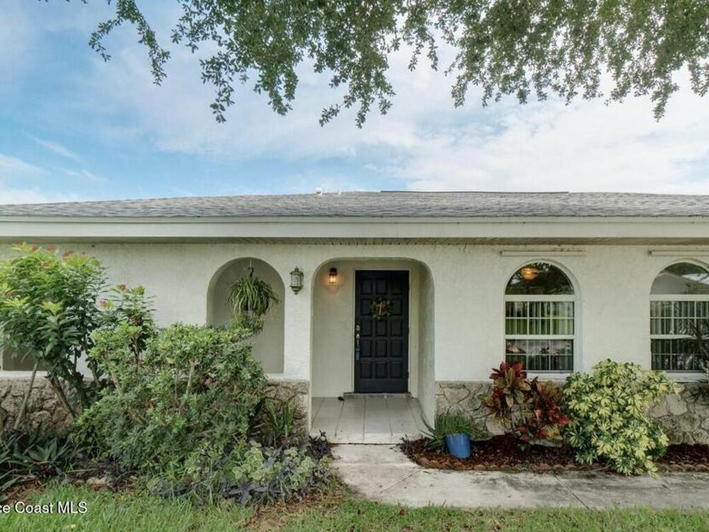 2550 Bernice Court, Melbourne, FL 32935
