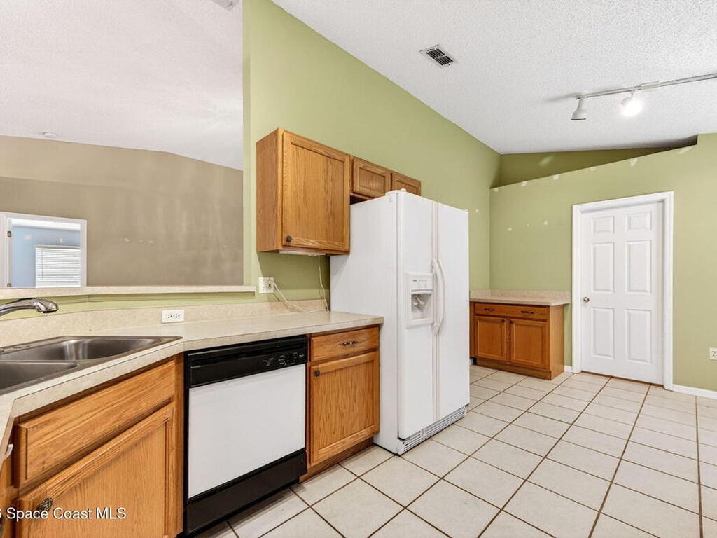 1280 Berryhill Drive, Melbourne, FL 32934