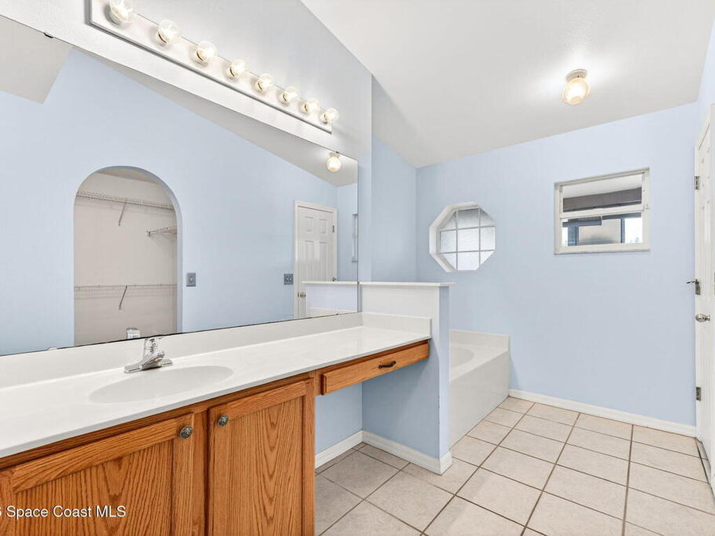 1280 Berryhill Drive, Melbourne, FL 32934