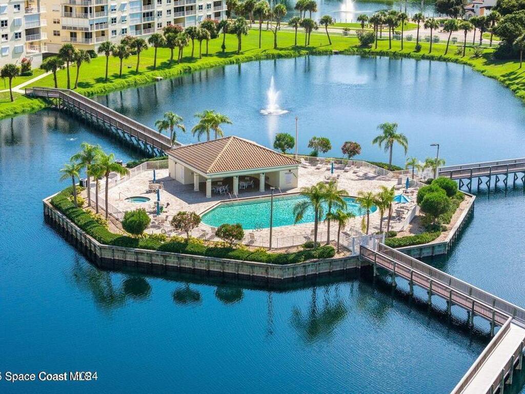 8961 Lake Drive, Cape Canaveral, FL 32920