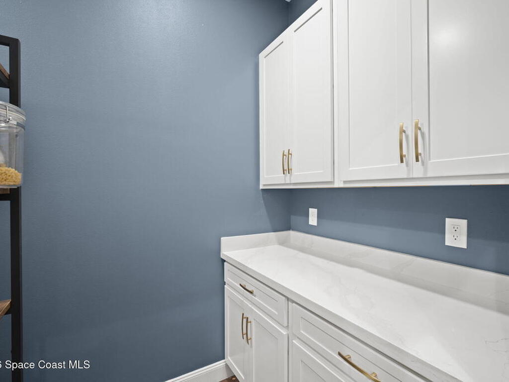 2048 Thistle Drive, Melbourne, FL 32935